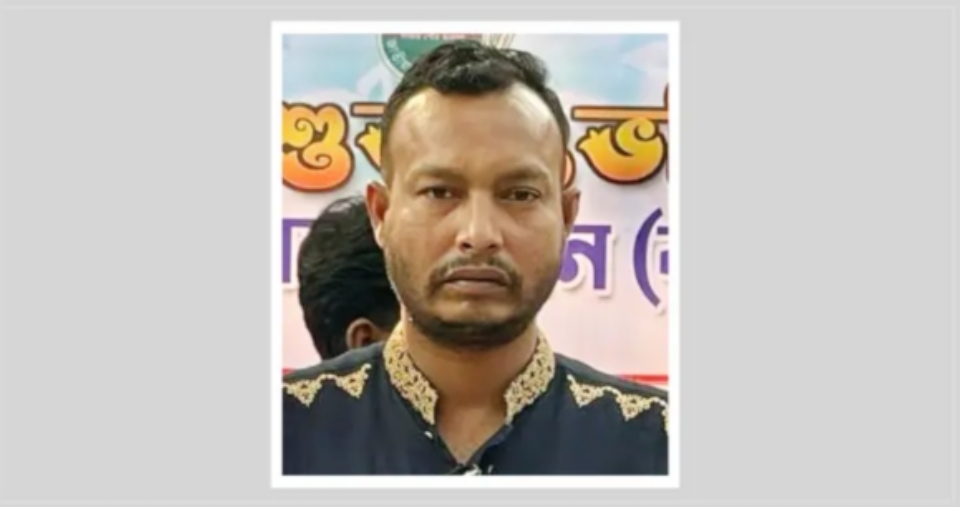 চাঁদা না দেয়ায় ভ্যানভর্তি ডাব নিয়ে গেলো ছাত্রদল নেতা