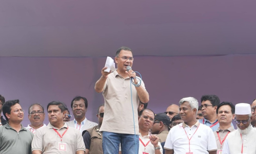 এবার নারীদের এলপিজি কার্ড দেবে সরকার